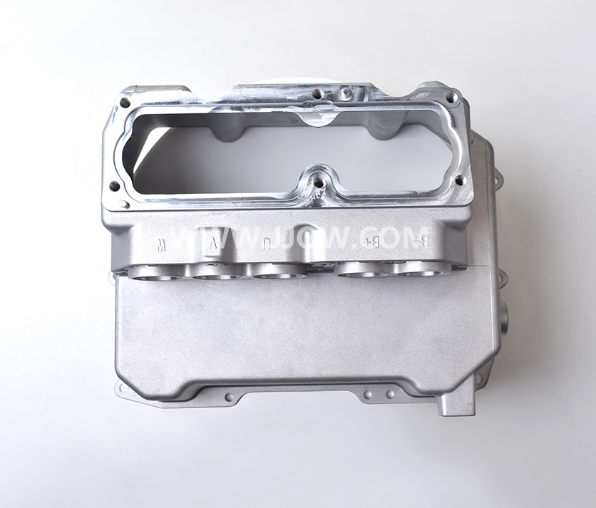 新能源汽車(chē)壓鑄件